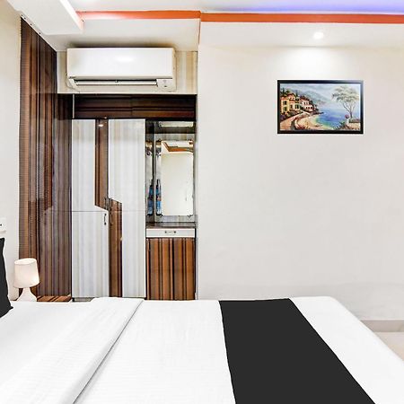 Super Hotel O Tagore Park Ruby Road Kalkutta Exterior foto