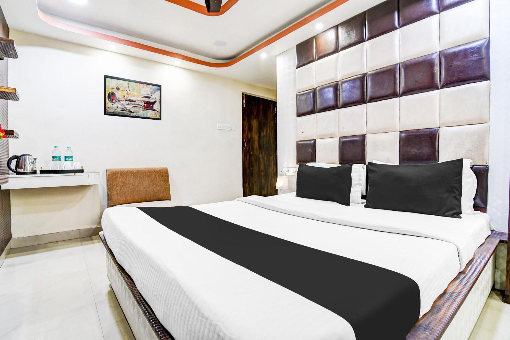 Super Hotel O Tagore Park Ruby Road Kalkutta Exterior foto