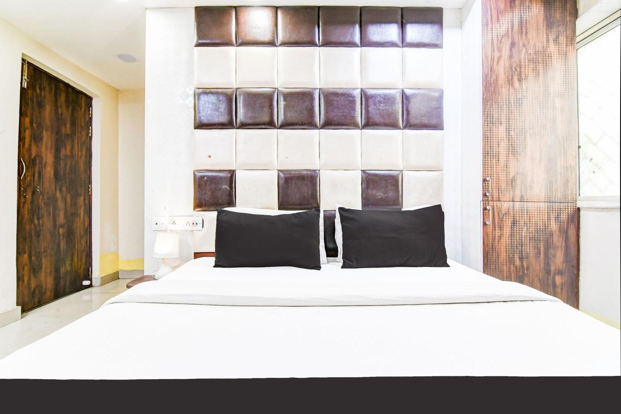 Super Hotel O Tagore Park Ruby Road Kalkutta Exterior foto