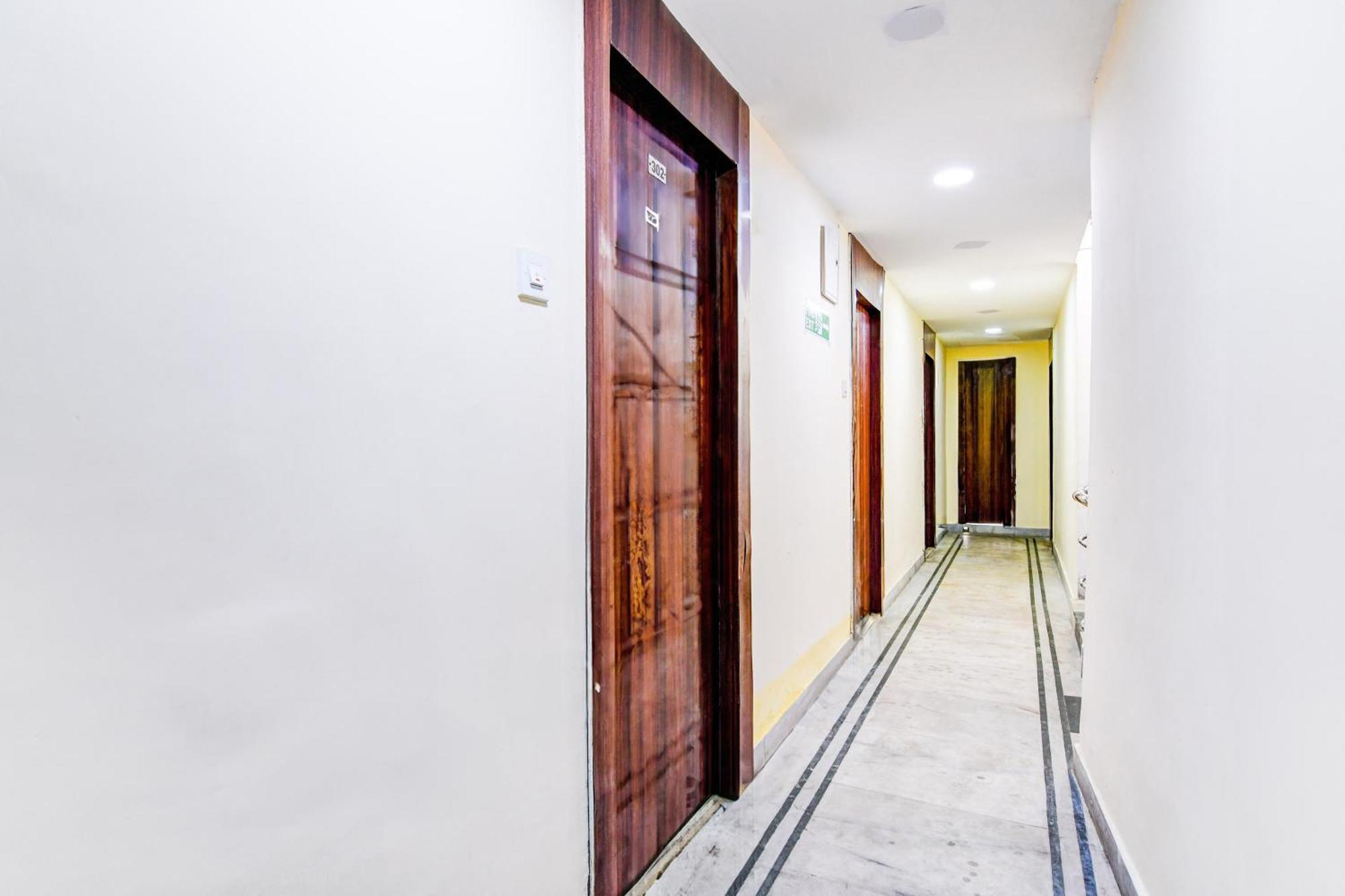 Super Hotel O Tagore Park Ruby Road Kalkutta Exterior foto