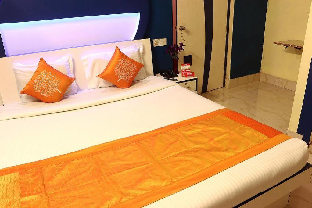 Super Hotel O Tagore Park Ruby Road Kalkutta Exterior foto